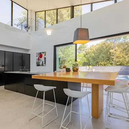 Exceptional Architect 300 M2 *