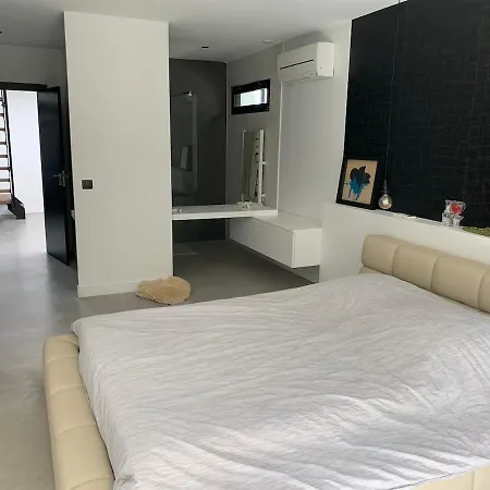 Exceptional Architect 300 M2 * Saint-Aunes
