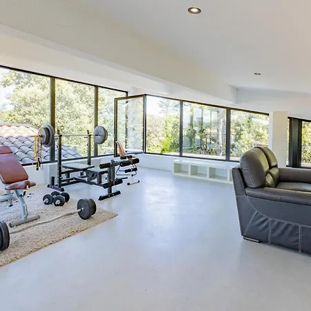 Exceptional Architect 300 M2 Villa *