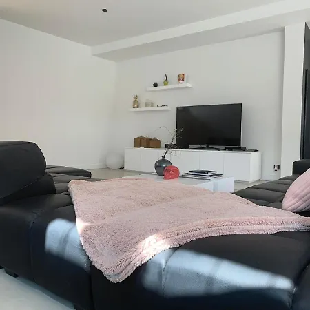 Villa Exceptional Architect 300 M2 *