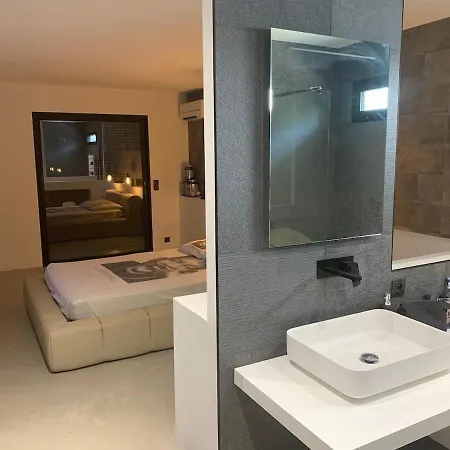 Exceptional Architect 300 M2 *